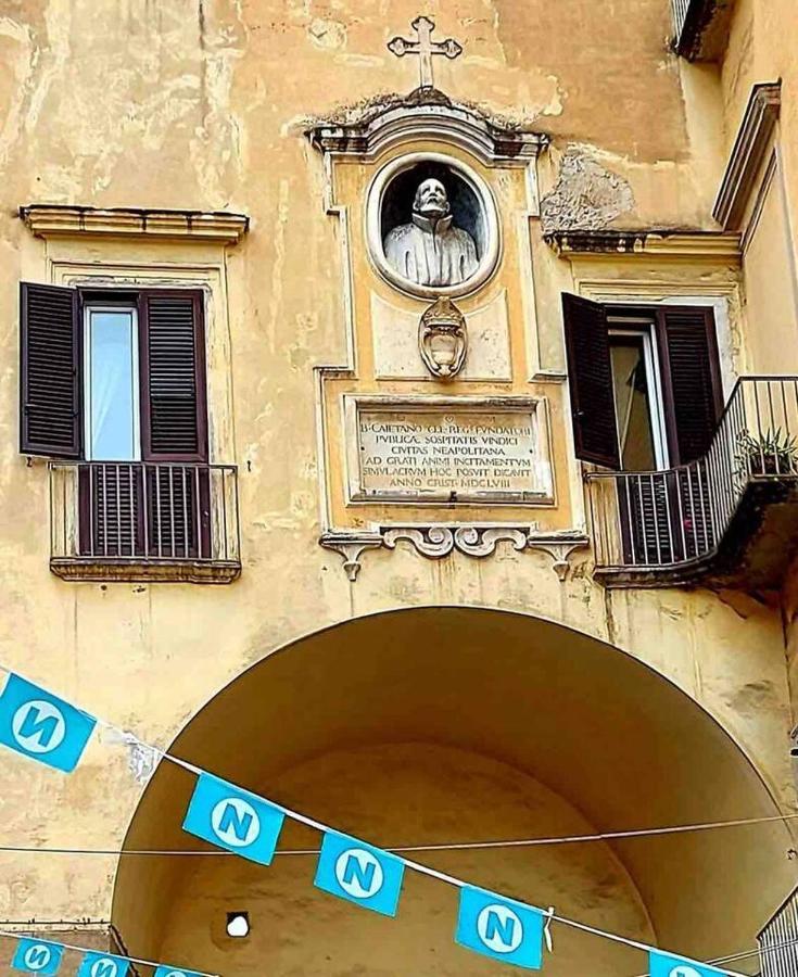 Appartement A' Pupata à Naples Extérieur photo